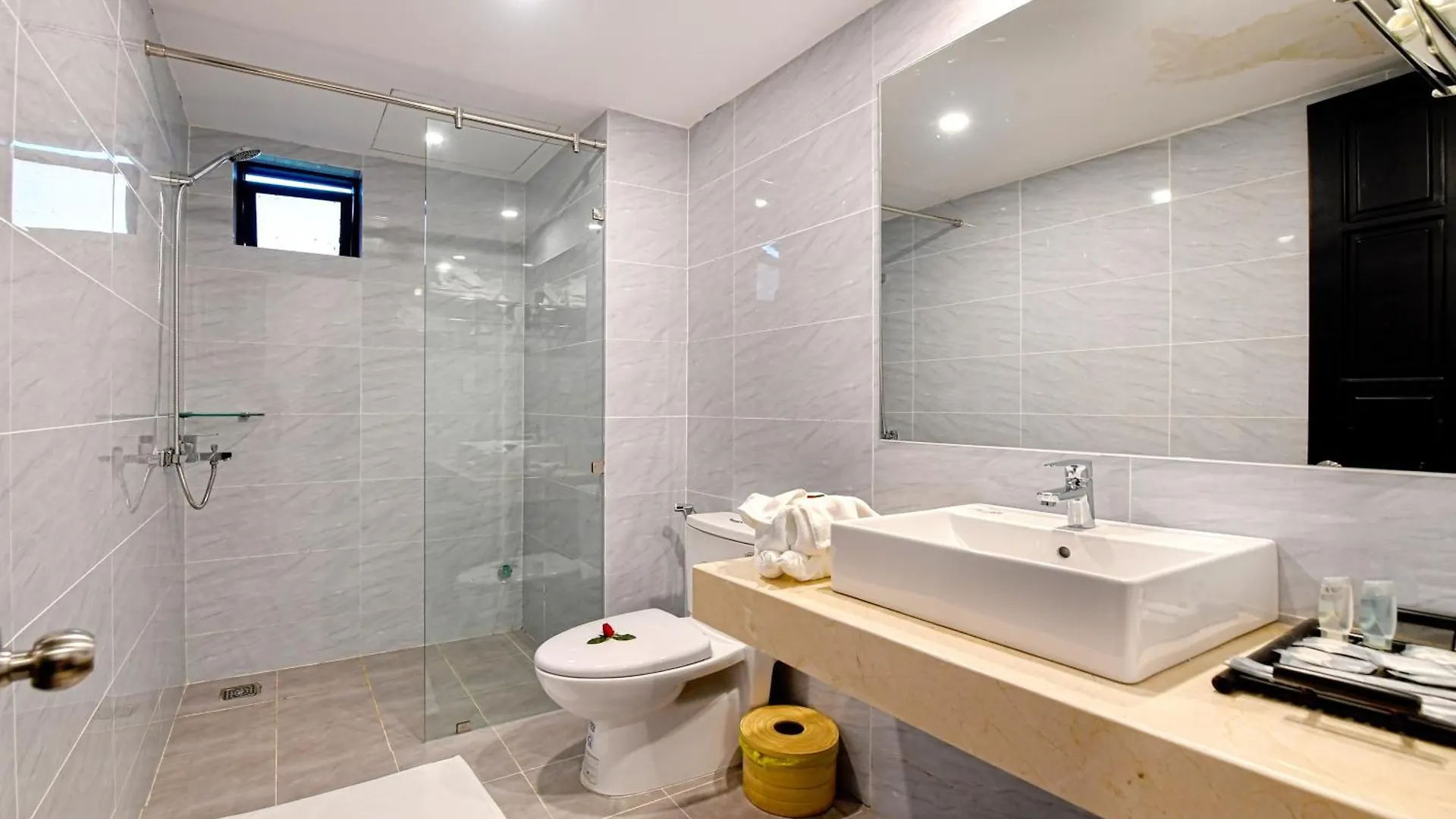 **  Hoi An Dream City Hotel Vietnam