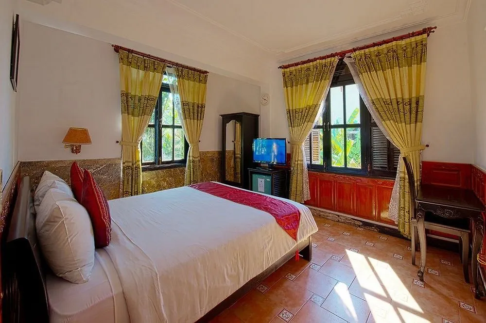 Hoi An Dream City Hotel  הוי אן