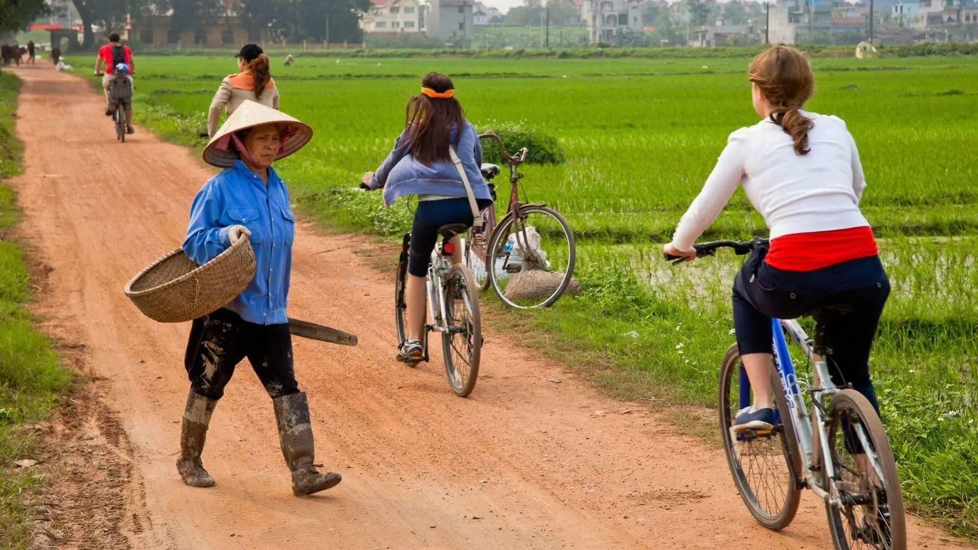 Hoi An Dream City Hotel  הוי אן